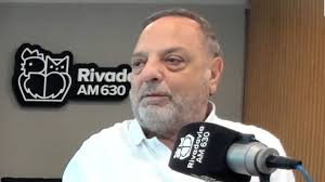 ¡Alerta en Radio Rivadavia! Baby Etchecopar Asistido Tras Subida de Presión - Imagen principal del artículo