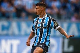 Grêmio fecha venda de lateral-esquerdo ao Remo