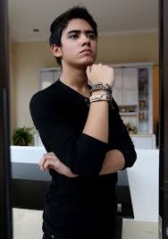 Image result for laki baju hitam