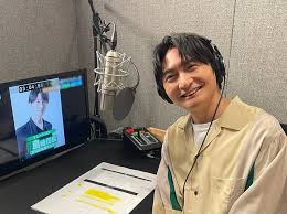 島崎信長が『かのサンド』5月マンスリーナレーターに就任！