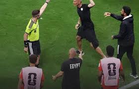 شكوي من الاتحاد المصري لكرة القدم للاتحاد الدولي ”فيفا” للتحقيق مع حكم المباراة