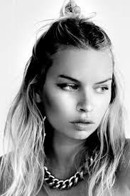 Kuvahaun tulos haulle topknot