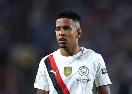 Savinho Stays? Guardiola's Plea Amidst Tottenham Transfer Buzz! - Imagen principal del artículo