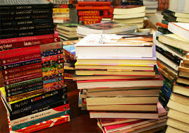 Resultado de imagem para fotos de livros