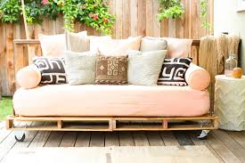  creative diy garden sofa design