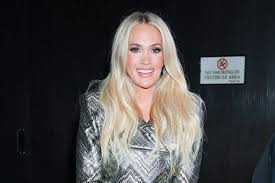 Carrie Underwood Loves Cleaning Toilets (Seriously)