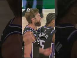 Sabonis 🤝 Acuff | NBC Sports California