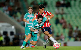 Jordan Carrillo, el creativo que quería jugar en Chivas y terminará en Pumas UNAM