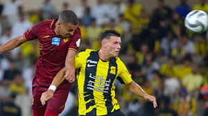 A refereeing expert settles it: Al-Hazm were denied a penalty against Al-Ittihad
