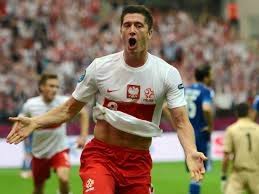 Znalezione obrazy dla zapytania robert lewandowski polska