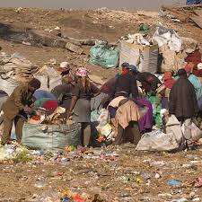 Résultat de recherche d'images pour "extreme poverty"