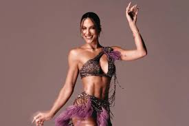 Mari Gonzalez celebra a moda baiana em looks do Carnaval 2026