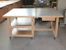 Cutting table