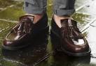 Loake Brighton Oxblood Tassel Loafers - Mod Shoes