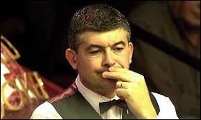 John Parrott will be offering some thoughtful analysis. Click here at the following times to watch snooker&#39;s LG Cup here on BBC Sport Online. - _1581625_parrott300