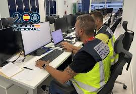 Cuidado con la compra de entradas para conciertos en sitios no oficiales: la Policía alerta tras una operación con un registro en Ciudad Real