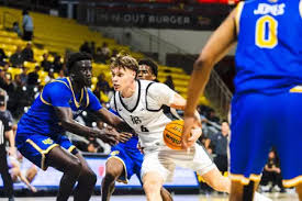 Men's Basketball Continues Road Trip At Cal State Bakersfield