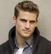 Résultat de recherche d'images pour "men's side part"