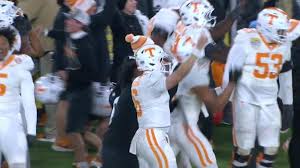 Tennessee vs. Illinois (Dec 30, 2025) Live Score