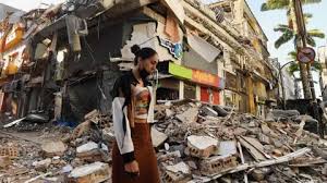 Horas críticas en Colombia para el rescate de sobrevivientes tras el potente terremoto que deja al menos 181 muertos y más de 2.500 heridos