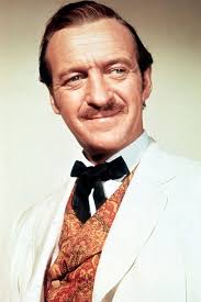 David Niven jako Phileas Fogg David Niven jako Phileas Fogg - 396054.1