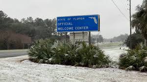 Rare Snowfall and Arctic Blast Hit Eastern US