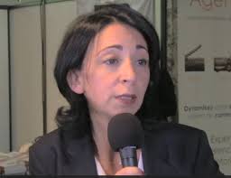 Directrice de la « Digital Experience » chez ALLIANZ, Karine LAZIMI était sur le salon T2M 2014 pour évoquer la stratégie de ce grand nom de l&#39;assurance ... - karine-lazimi-allianz-experience-digitale