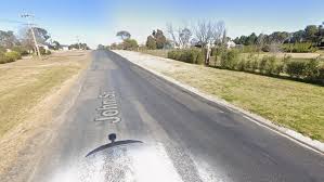 Breaking: Emergency warning issued as fire threatens homes in northern NSW