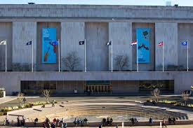 Trump administration warns agencies could stop helping Smithsonian