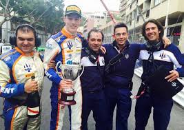 Résultat de recherche d'images pour "f1 monza tifosi"