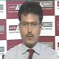 Nilesh Shah of Axis Capital recommends staying away from public sector lenders with a long-term perspective. He prefers investing in private sector banks ... - Nilesh-Shah-axis-jul16-190