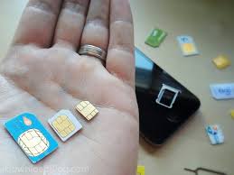 Résultat de recherche d'images pour "iphone 4 sim card slot"