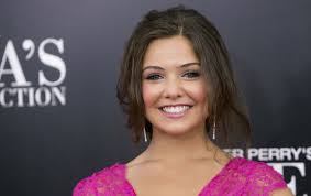 Datei:<b>DANIELLE-CAMPBELL</b>-at-Madeas-Witness-Protection-Premiere- - DANIELLE-CAMPBELL-at-Madeas-Witness-Protection-Premiere-in-New-York-4