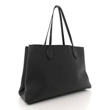 LOUIS VUITTON Grained Calfskin Lockme Shopper Black 1605862 | FASHIONPHILE