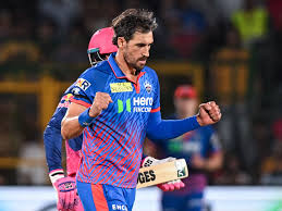 "It's been amazing to have him around": DC's Assistant Coach Ian Bell hails Mitchell Starc's impact