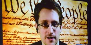 Snowden escolhe conferência sobre tecnologia para encorajar &quot;inovadores, fabricantes, hackers, nerds&quot; a construir um sistema mais seguro. - 89390F6441B0C801FAD27B9791E24FBDB2FB468D6116C0BA241E7AF139229744