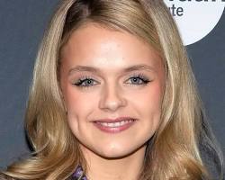 Kylie Rogers actress