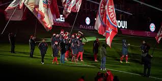 Der FC Bayern dankt seinen Fans für die einzigartige Unterstützung im Jahr 2025