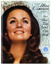 1971 Miss America Pageant Program With Phyllis George on Cover - 21325_lg