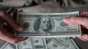 El valor del dólar se mantiene en los 17.10 pesos a la venta en casas de cambio locales de Mexicali