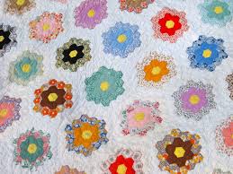 Résultat de recherche d'images pour "grandmothers flower garden quilt"