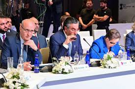 Qatar participates in OECD Skills Summit in Istanbul