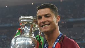 Hasil gambar untuk foto ronaldo