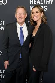 Savannah Guthrie Gets a Surprising Text From Her Husband During ‘Today’ for This Unexpected Reason