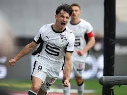 Totale Europe : Rennes broie Nice, deux dingueries en FA Cup
