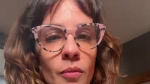 Maria Ribeiro reage sobre parentesco com Dinho Ouro Preto: "Sou prima dele"