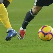 Bugün kimin maçı var? Hangi maçlar oynanacak, maçlar saat kaçta ve hangi kanalda yayınlanacak? 10 Aralık UEFA Şampiyonlar Ligi maç programı | Özgün Haberler