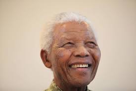 Het is donderdag exact twintig jaar geleden dat Nelson Mandela, hét symbool van de strijd tegen apartheid in Zuid–Afrika, werd vrijgelaten. - 569389859