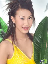 #16 Sarina Lee (Toronto) #17 Mandy Cho (Hong Kong) - mcip2004_popup17