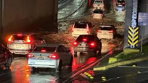 ¡Ten precaución! Se registran lluvias en distintos puntos del Área Metropolitana de Monterrey